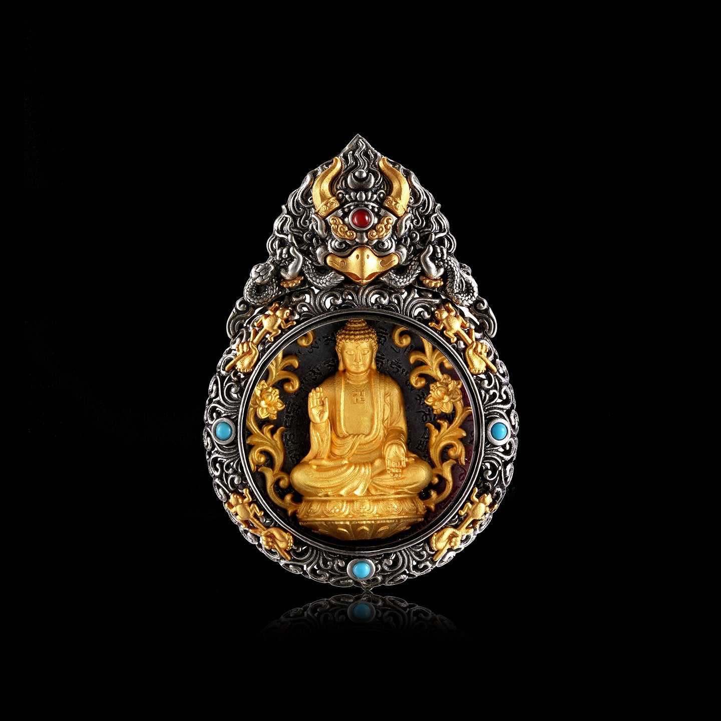 จี้พระพุทธรูปไวโรจนะกล่องนกต้าเผิง (ราศี: แกะและลิง)