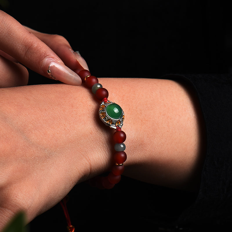Akasagarbha Bodhisattva gold-rimmed bracelet