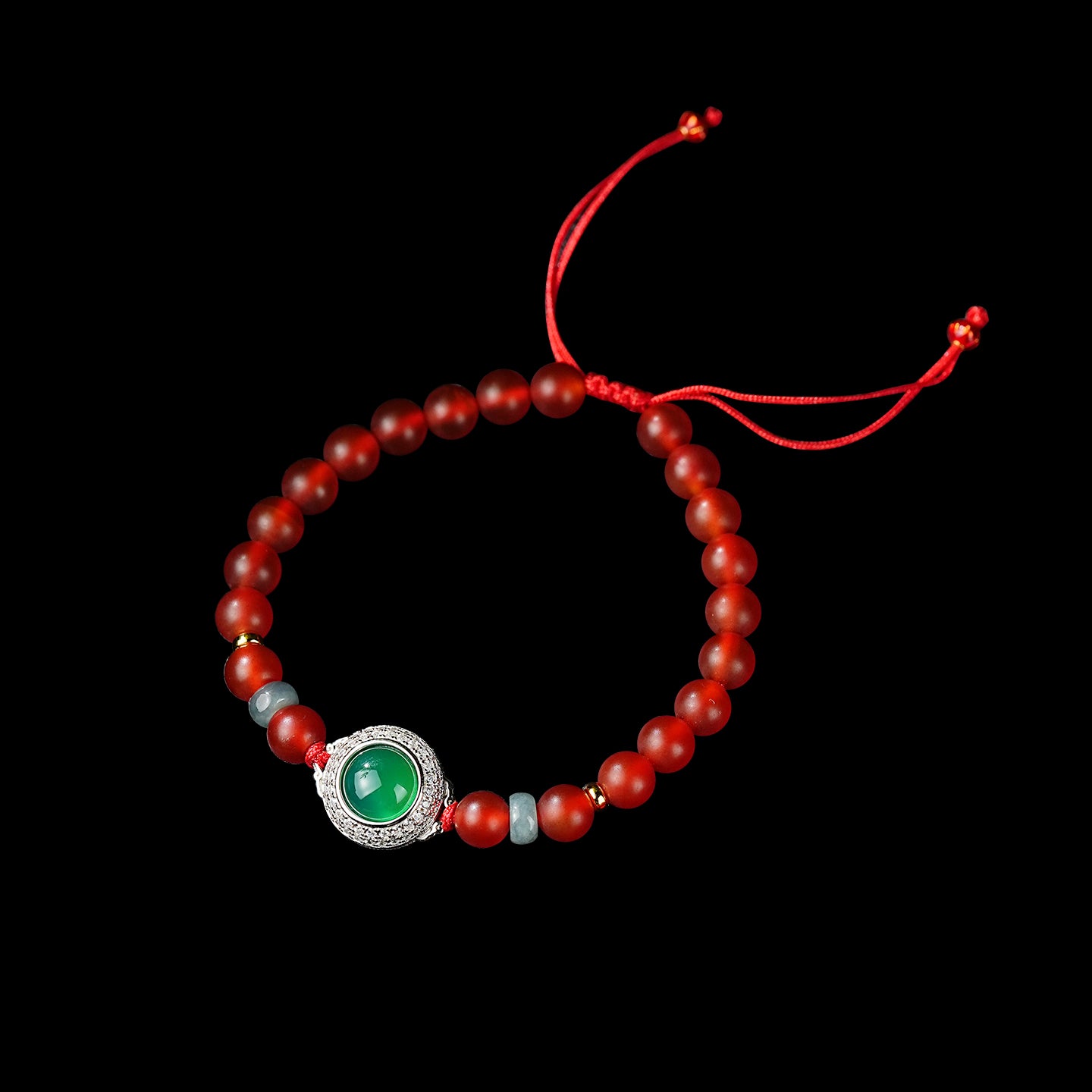 Akasagarbha Bodhisattva gold-rimmed bracelet